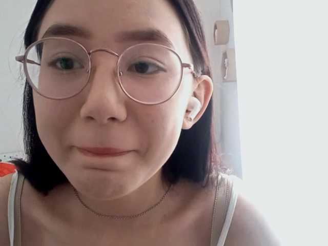 MyrleHenggeler live cam on BongaCams