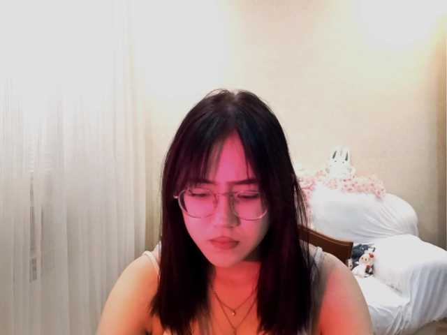 MyrleHenggeler live cam on BongaCams