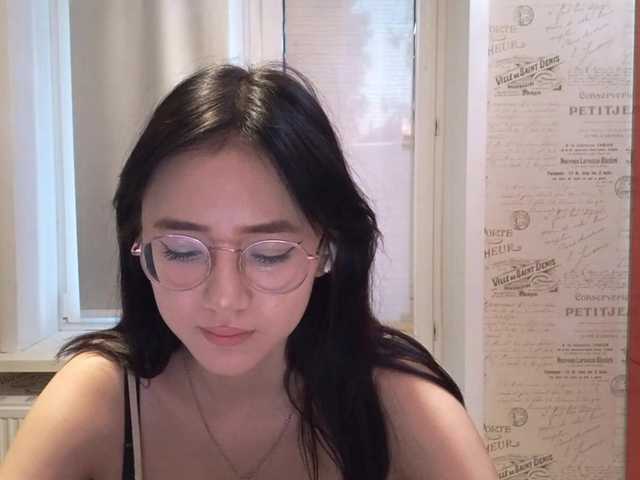 MyrleHenggeler live cam on BongaCams