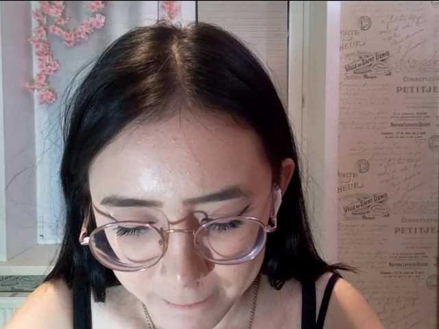 MyrleHenggeler live cam on BongaCams