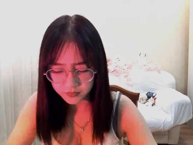 MyrleHenggeler live cam on BongaCams