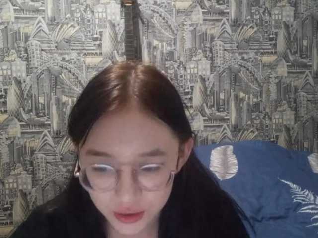MyrleHenggeler live cam on BongaCams