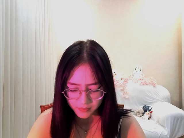 MyrleHenggeler live cam on BongaCams