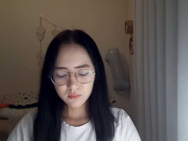 MyrleHenggeler live cam on BongaCams