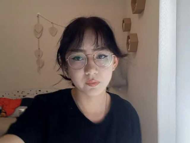 MyrleHenggeler live cam on BongaCams