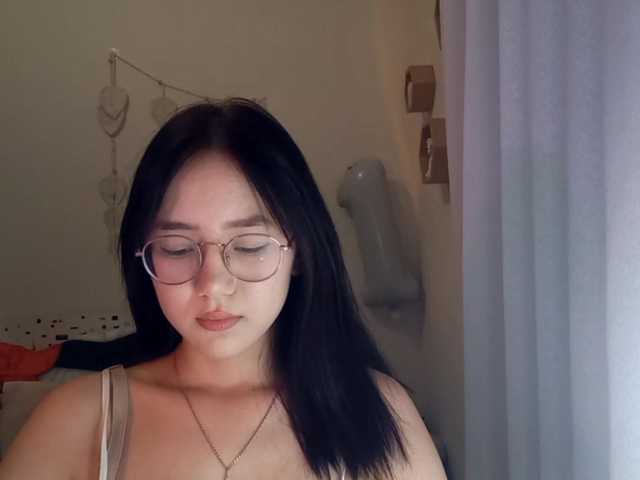 MyrleHenggeler live cam on BongaCams