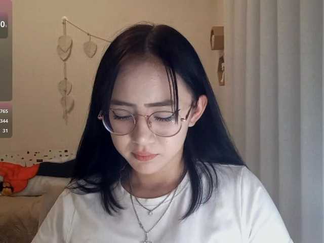 MyrleHenggeler live cam on BongaCams