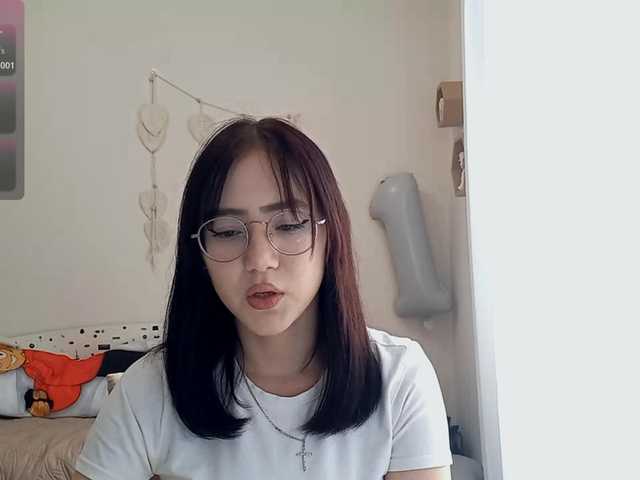 MyrleHenggeler live webcam show