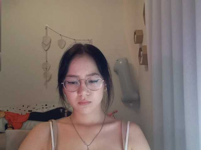 MyrleHenggeler live cam on BongaCams