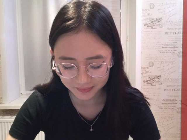 MyrleHenggeler live cam on BongaCams