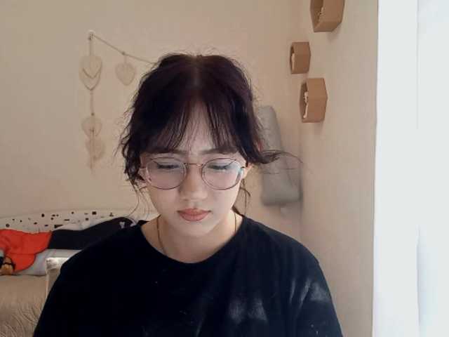 MyrleHenggeler live cam on BongaCams