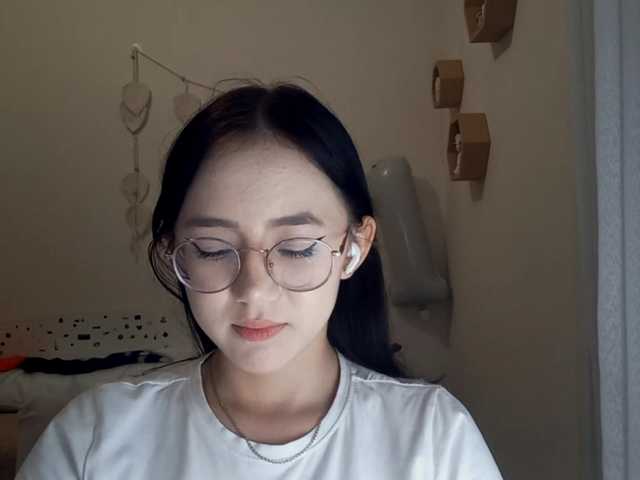 MyrleHenggeler live cam on BongaCams