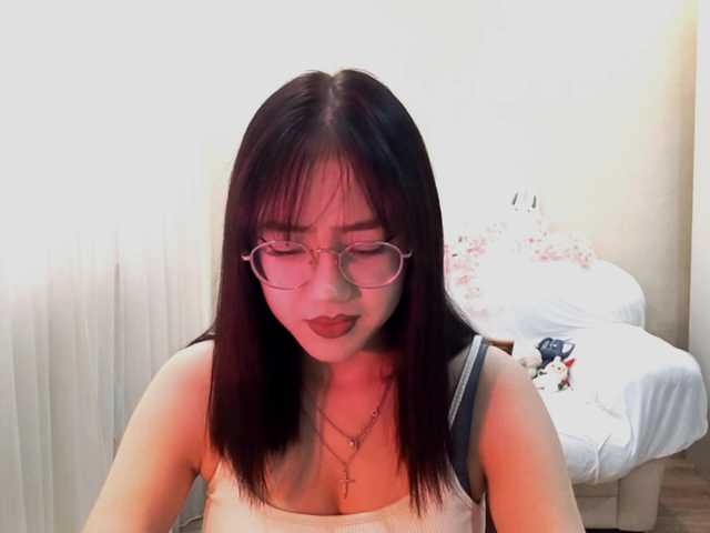 MyrleHenggeler live cam on BongaCams