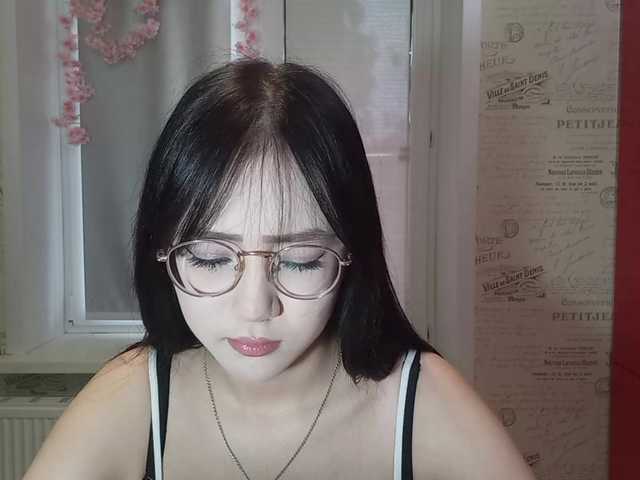 MyrleHenggeler live cam on BongaCams