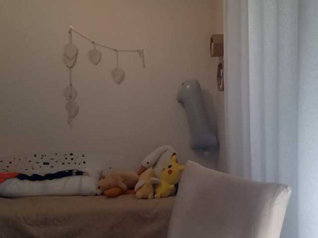 MyrleHenggeler live cam on BongaCams