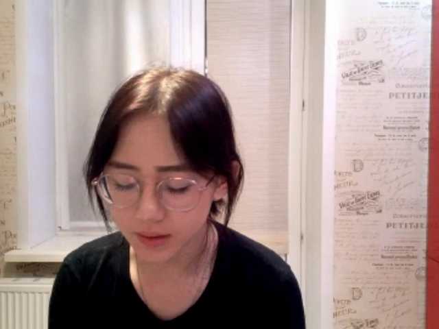 MyrleHenggeler live cam on BongaCams