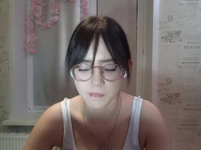 MyrleHenggeler live cam on BongaCams