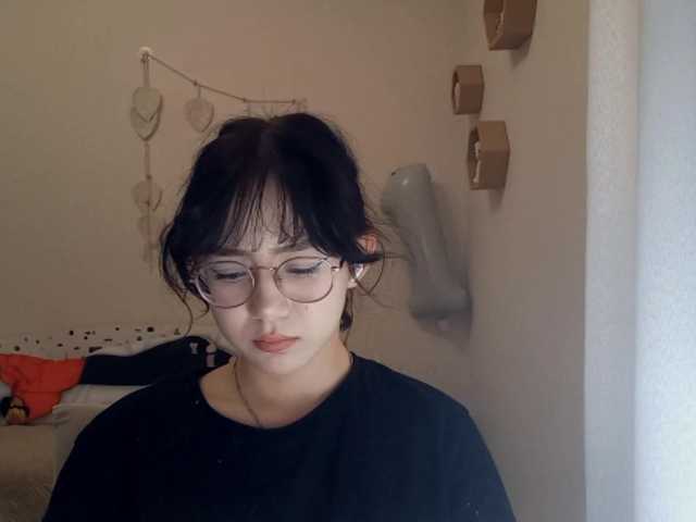 MyrleHenggeler live cam on BongaCams