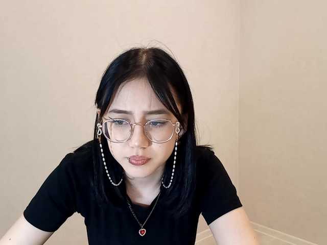 MyrleHenggeler's BongaCams show and profile