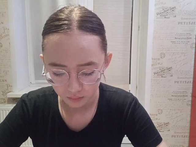 MyrleHenggeler live cam on BongaCams
