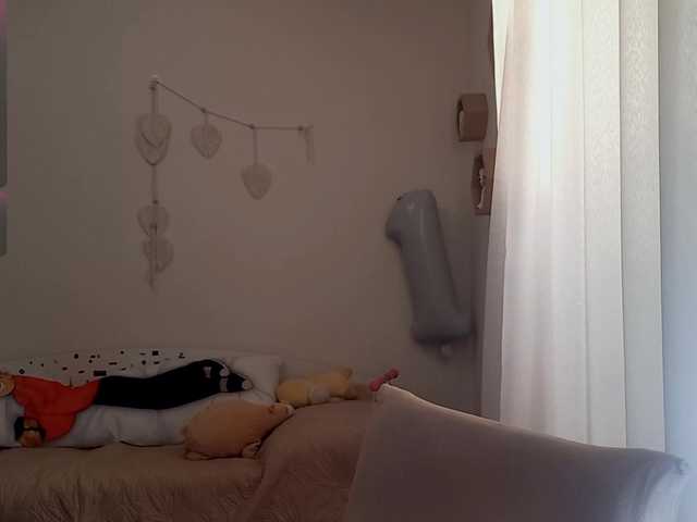 MyrleHenggeler live cam on BongaCams