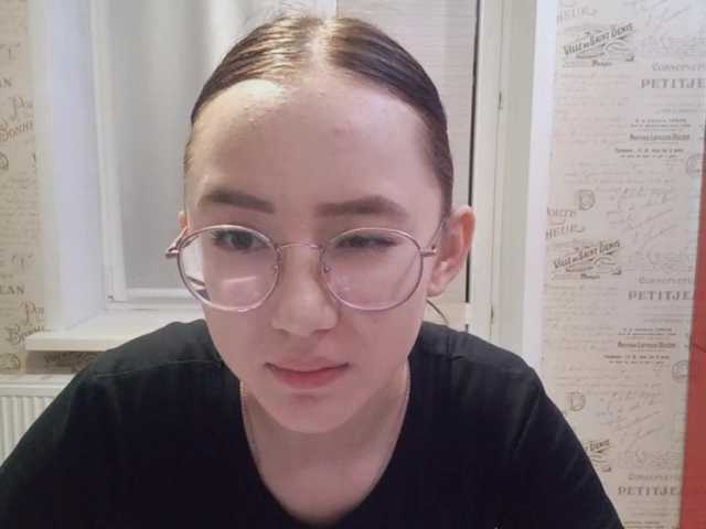MyrleHenggeler live cam on BongaCams