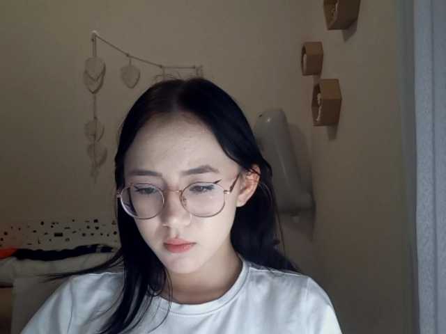 MyrleHenggeler live cam on BongaCams