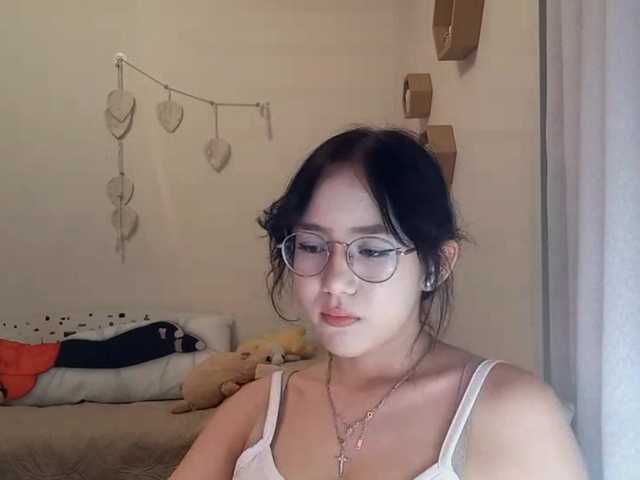 MyrleHenggeler live cam on BongaCams