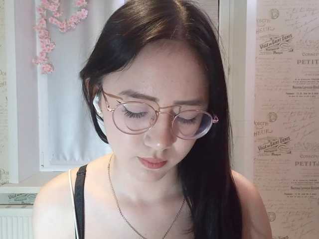 MyrleHenggeler live cam on BongaCams