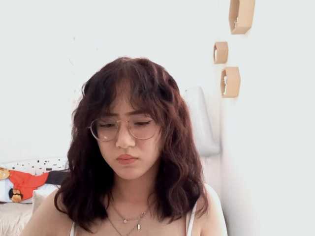 MyrleHenggeler live cam on BongaCams