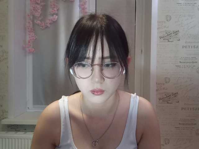 MyrleHenggeler live cam on BongaCams
