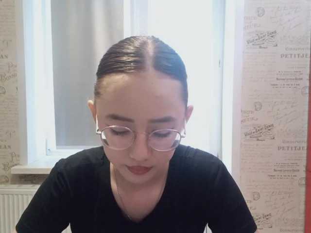 MyrleHenggeler live cam on BongaCams