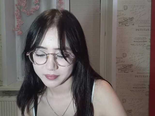 MyrleHenggeler live cam on BongaCams