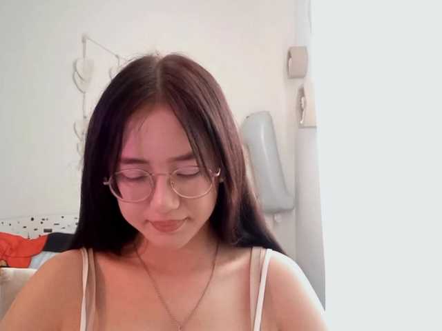 MyrleHenggeler live webcam show