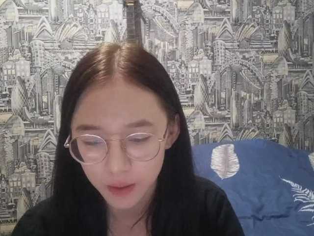MyrleHenggeler live cam on BongaCams