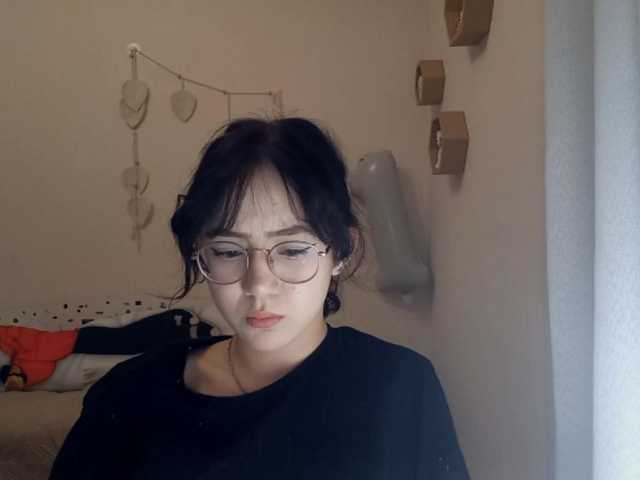 MyrleHenggeler live cam on BongaCams