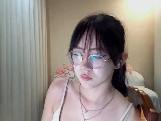 MyrleHenggeler live cam on BongaCams