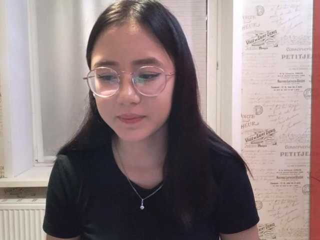 MyrleHenggeler live cam on BongaCams