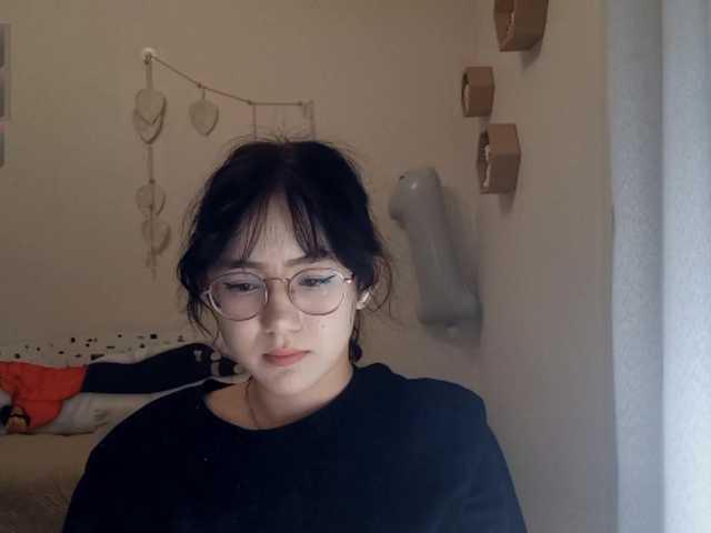 MyrleHenggeler live cam on BongaCams