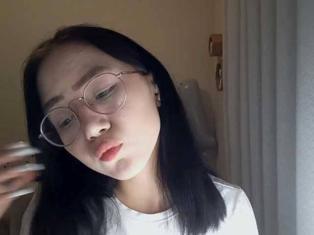 MyrleHenggeler live cam on BongaCams