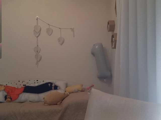 MyrleHenggeler live cam on BongaCams