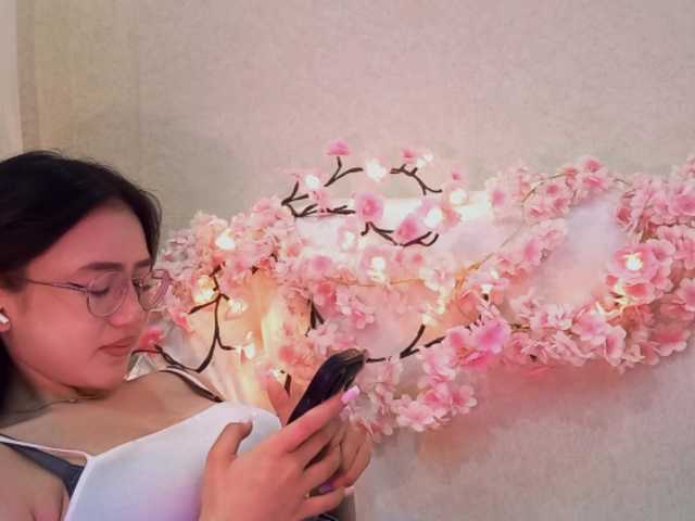 MyrleHenggeler live cam on BongaCams