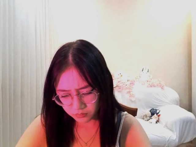 MyrleHenggeler live cam on BongaCams