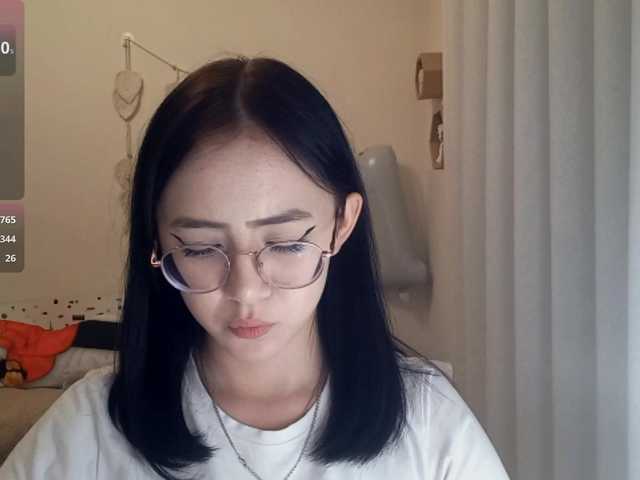 MyrleHenggeler live cam on BongaCams