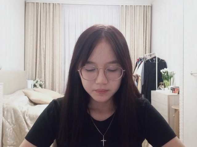 MyrleHenggeler live cam on BongaCams
