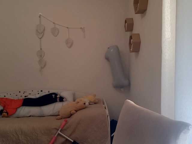 MyrleHenggeler live cam on BongaCams