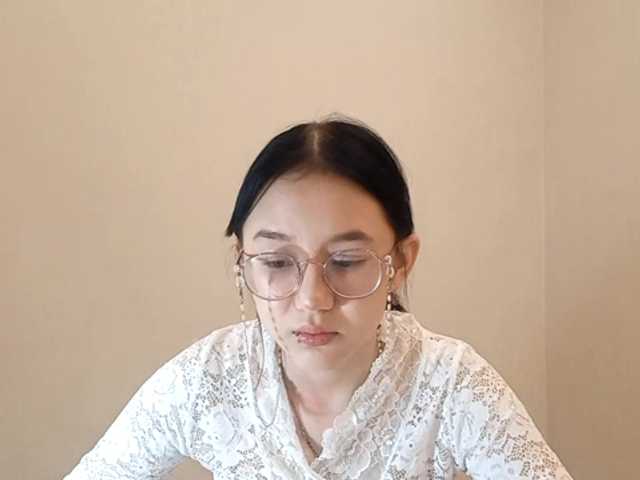 MyrleHenggeler's BongaCams show and profile