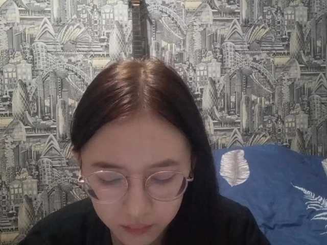 MyrleHenggeler live cam on BongaCams