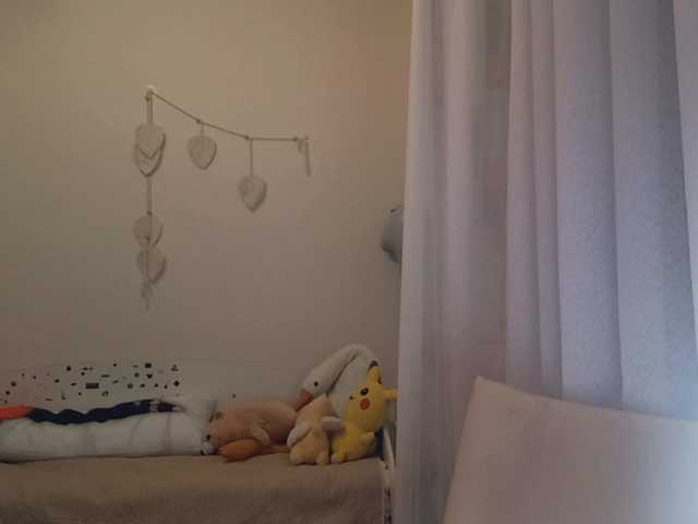 MyrleHenggeler live cam on BongaCams