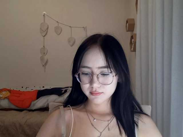 MyrleHenggeler live cam on BongaCams